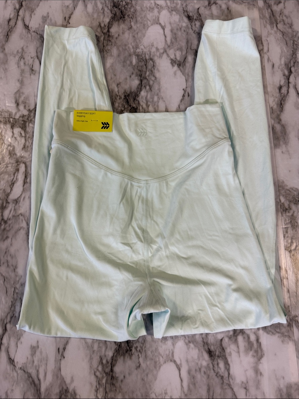 NWT All In Motion Mint Leggings
